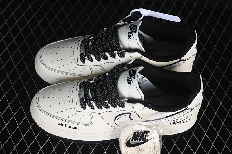 All categories Nk Air Force 1 Air Force series Nk Air Force 1 Low Air Force low-top Nike Air Force 1'07 Low Black Bugs Bunny Air Force 1 low-top casual sneakers JP8028-060